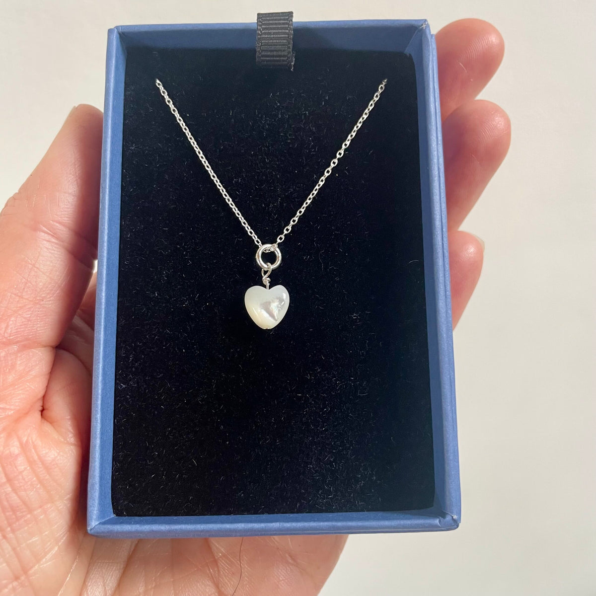 Mother of Pearl Heart Necklace image 4