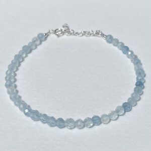 Aquamarine beaded bracelet with sterling silver.